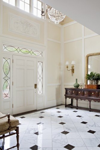 foyer in ivory white Benjamin Moore paint color 